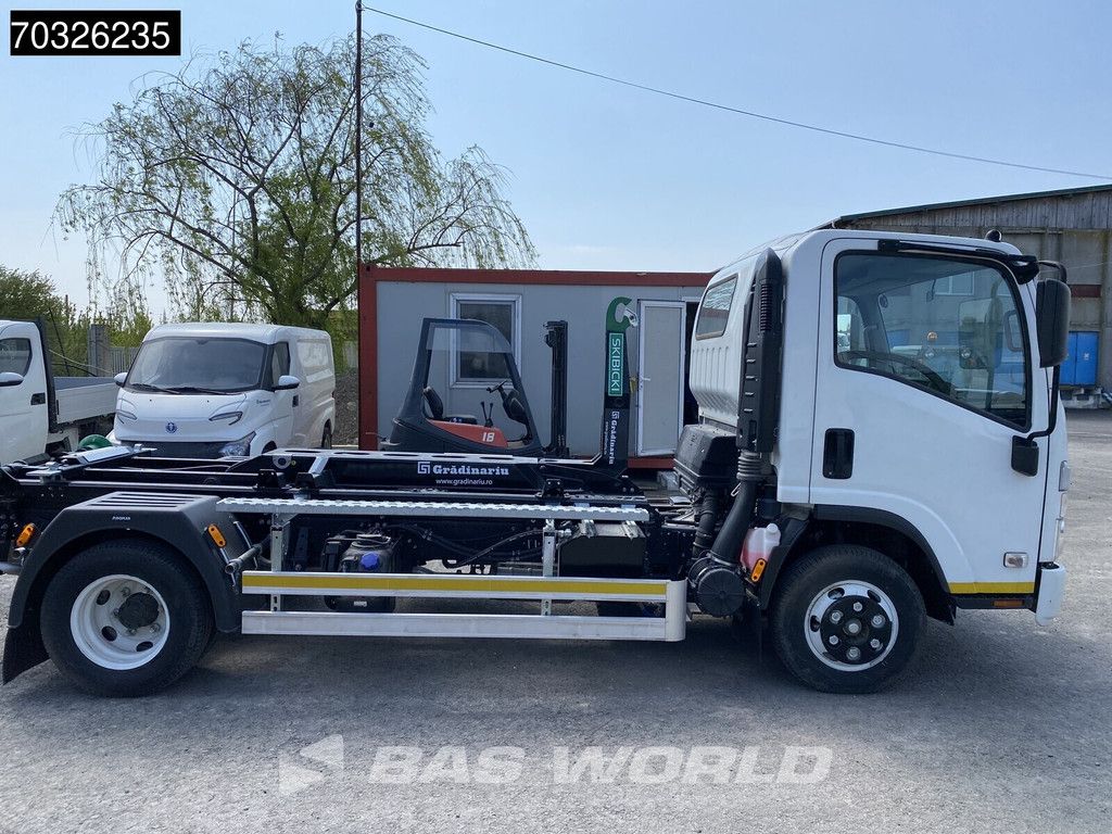 Isuzu M 27 4X2 NEW! 3,5T Skibici skiploader 330cm Euro 6