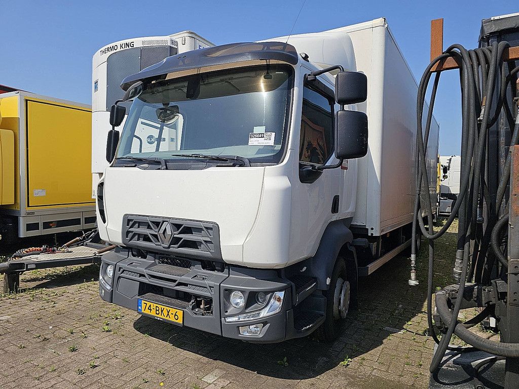 RENAULT D 220