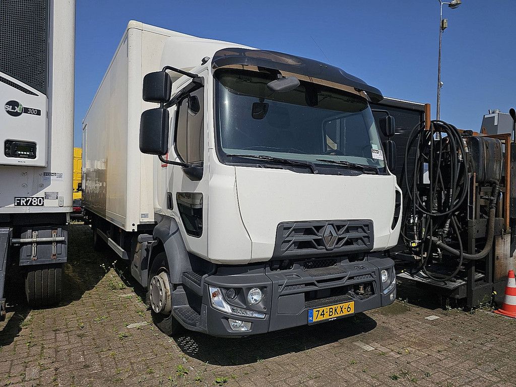 RENAULT D 220