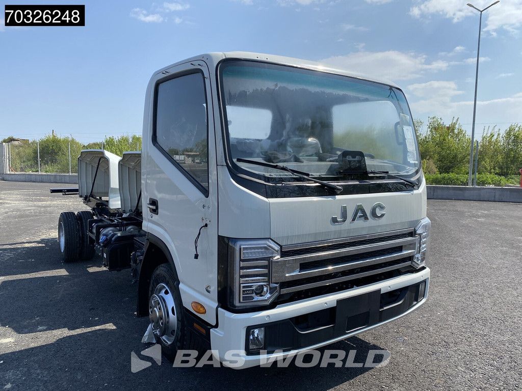JAC N 90 4X2 NEW! 9T Chassis Automatic Airco Euro 6