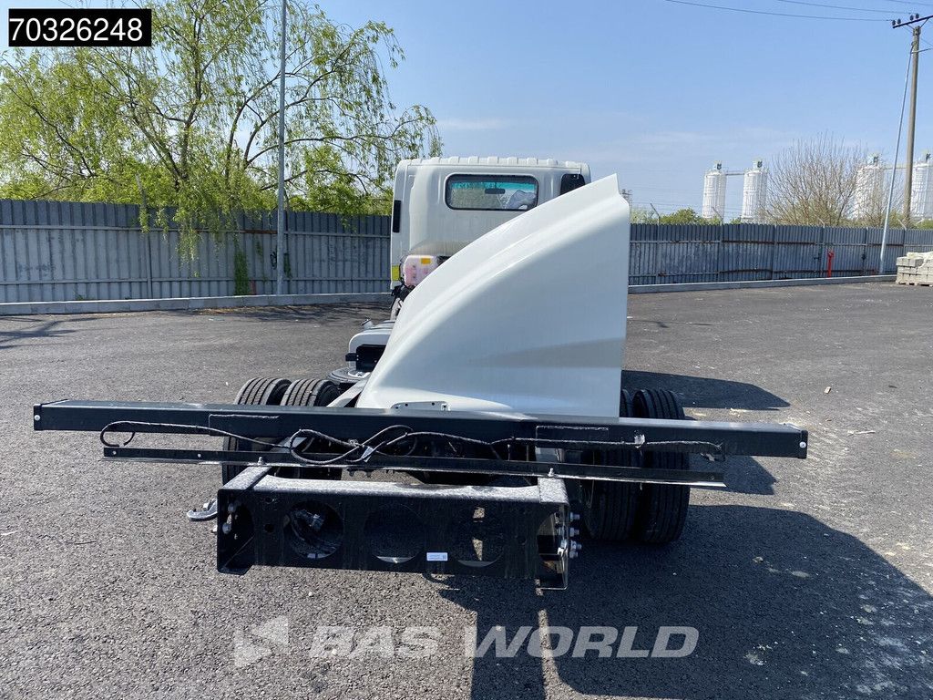 JAC N 90 4X2 NEW! 9T Chassis Automatic Airco Euro 6