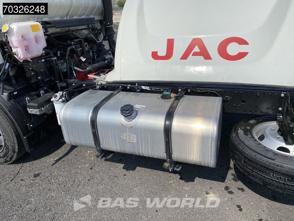 JAC N 90 4X2 NEW! 9T Chassis Automatic Airco Euro 6