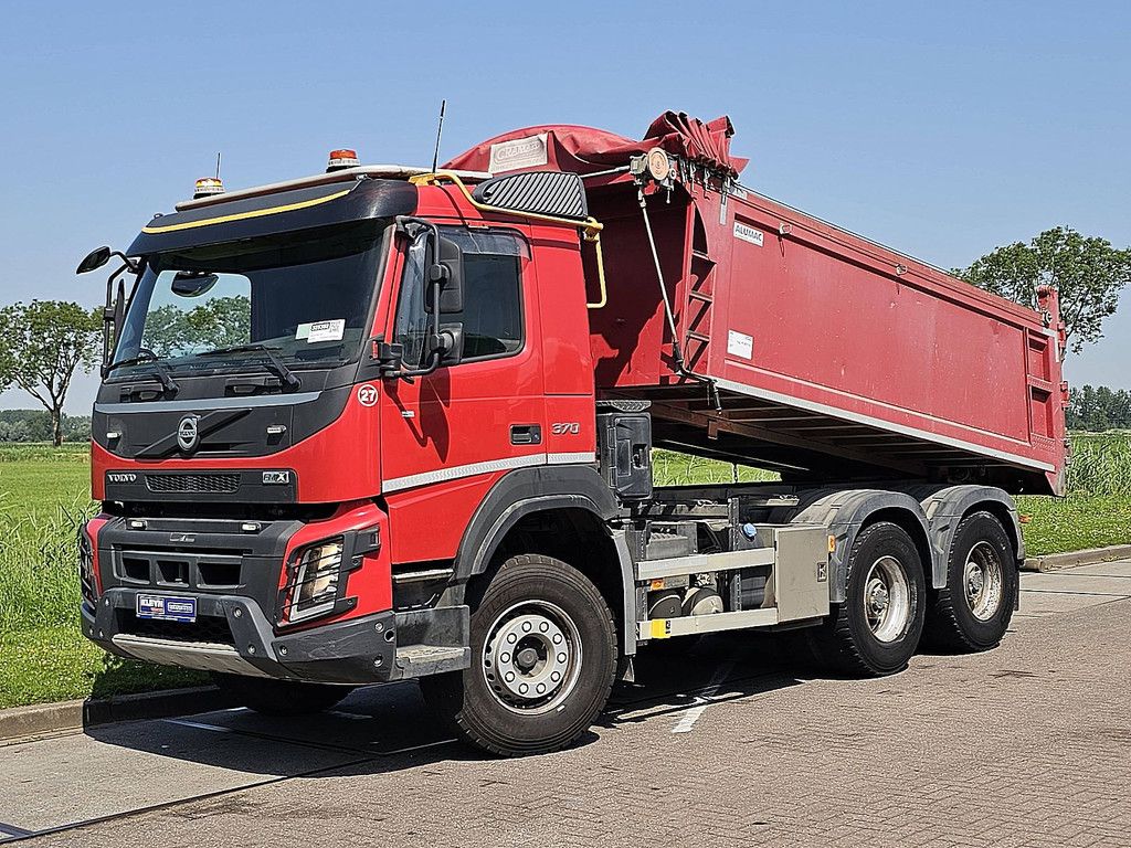 VOLVO FMX 370 steel kipper