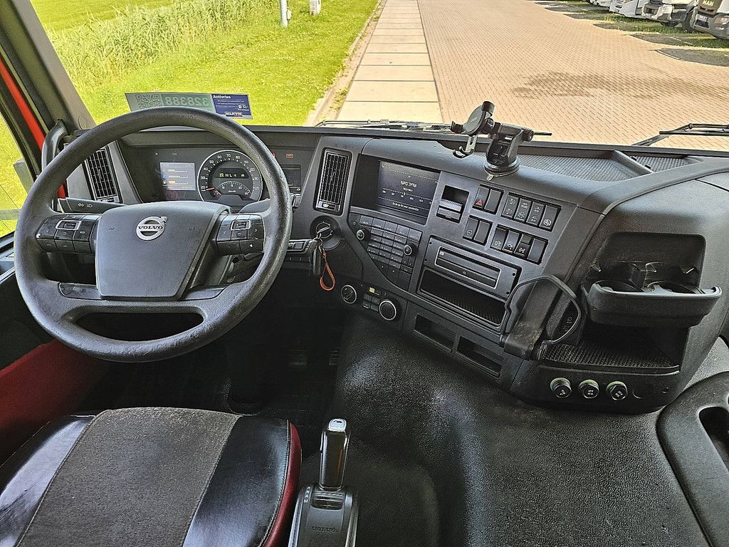 VOLVO FMX 370 steel kipper