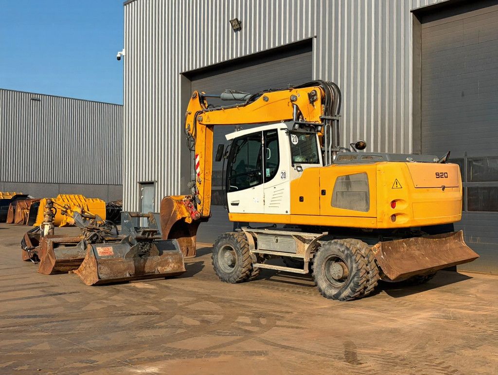 Liebherr A920 Litronic