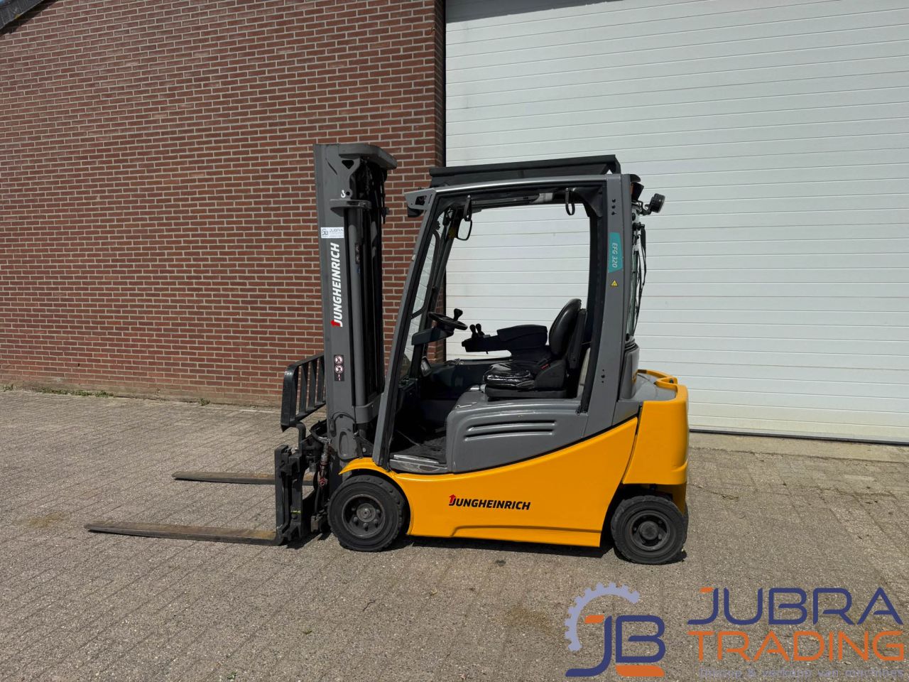 Jungheinrich EFG320 Elektro-Gabelstapler | 2019 | 8026Bh | 2T |