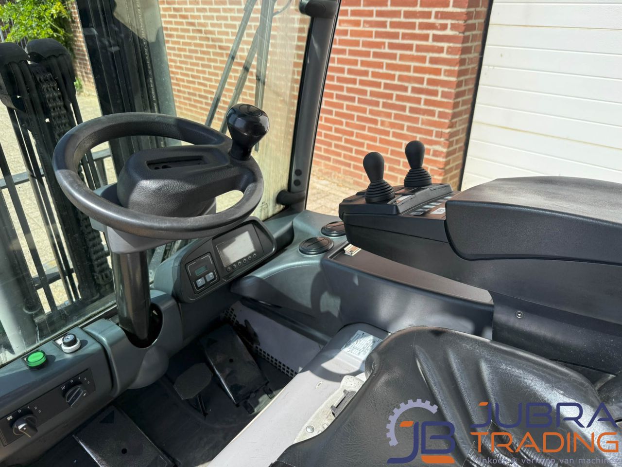 Jungheinrich EFG320 Elektro-Gabelstapler | 2019 | 8026Bh | 2T |