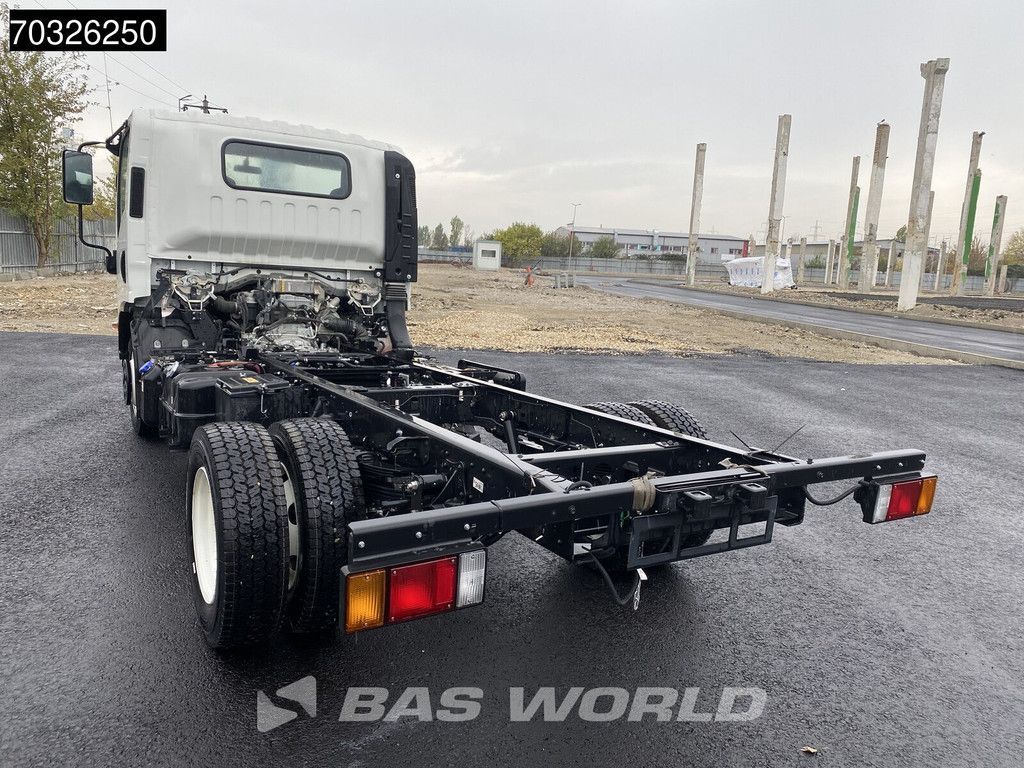 Isuzu P75 5.2 4X2 NEW! 7,5T Chassis 330cm Automatic Euro 6