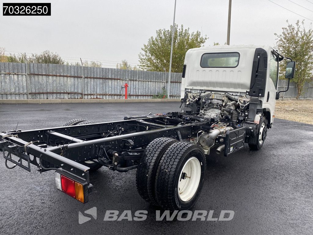 Isuzu P75 5.2 4X2 NEW! 7,5T Chassis 330cm Automatic Euro 6