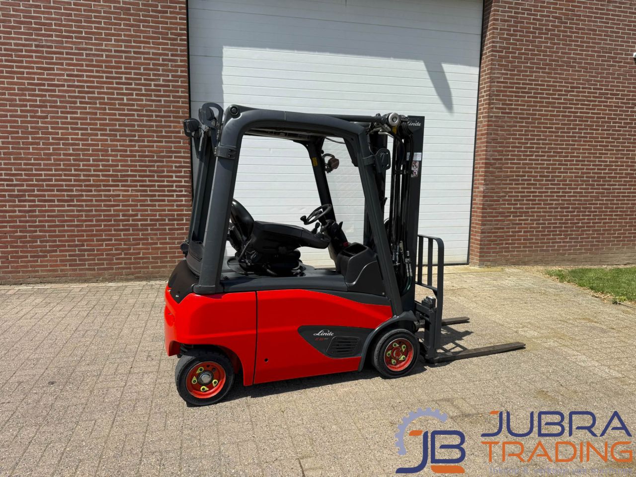 Linde E16P-02 Elektro-Gabelstapler | 2017 | 12650Bh | 1,6T | 3M