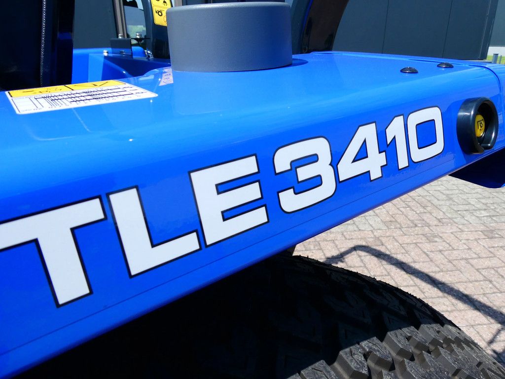 Iseki TLE3410 4wd HST / 0001 Draaiuren / Voorlader