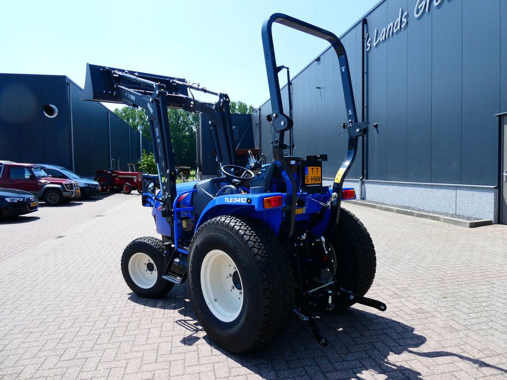 Iseki TLE3410 4wd HST / 0001 Draaiuren / Voorlader