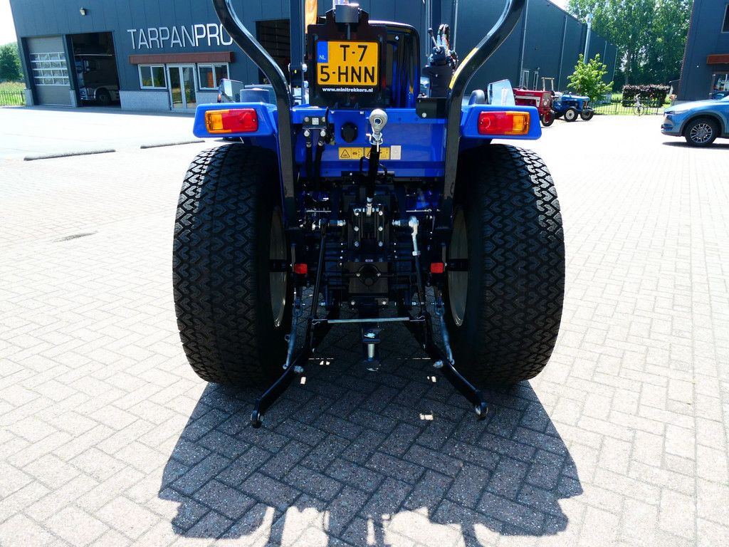 Iseki TLE3410 4wd HST / 0001 Draaiuren / Voorlader