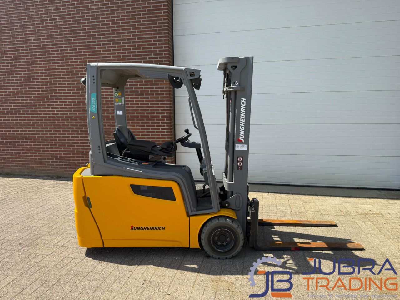 Jungheinrich EFG220 Elektrostapler | 2018 | 8530Bh | 2T | 4,6M