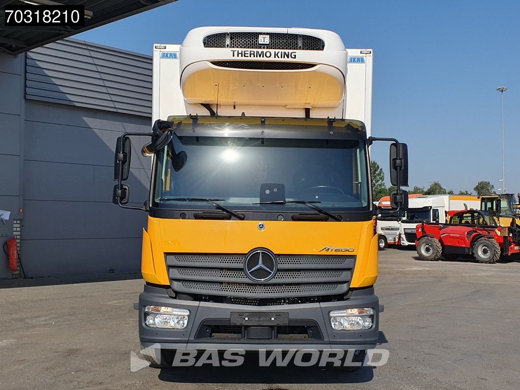 Mercedes Atego Atego 1524 4X2 Thermo King T-1200R Tailgate Automatic Euro 6