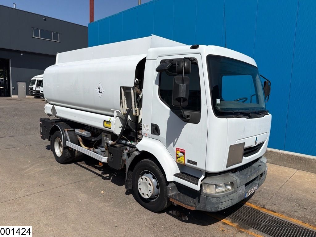 Renault Midlum 220 Manual gearbox, Petrol, 11,385 litres, 4-cylinder