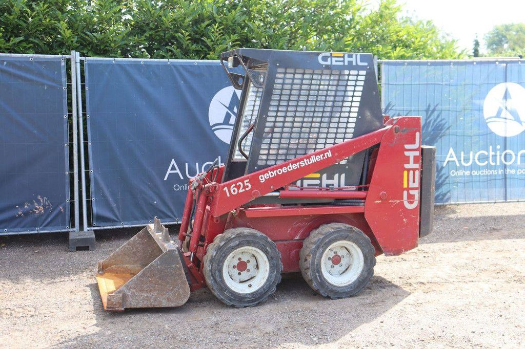 Schranklader Gehl SL1625 Diesel 2000