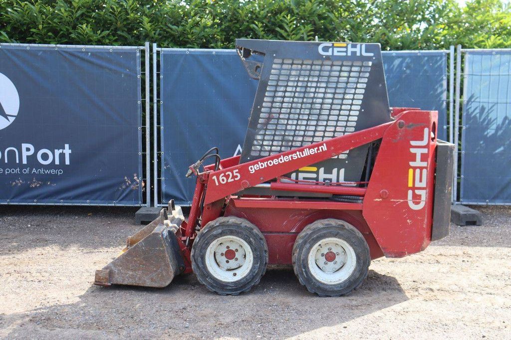 Schranklader Gehl SL1625 Diesel 2000