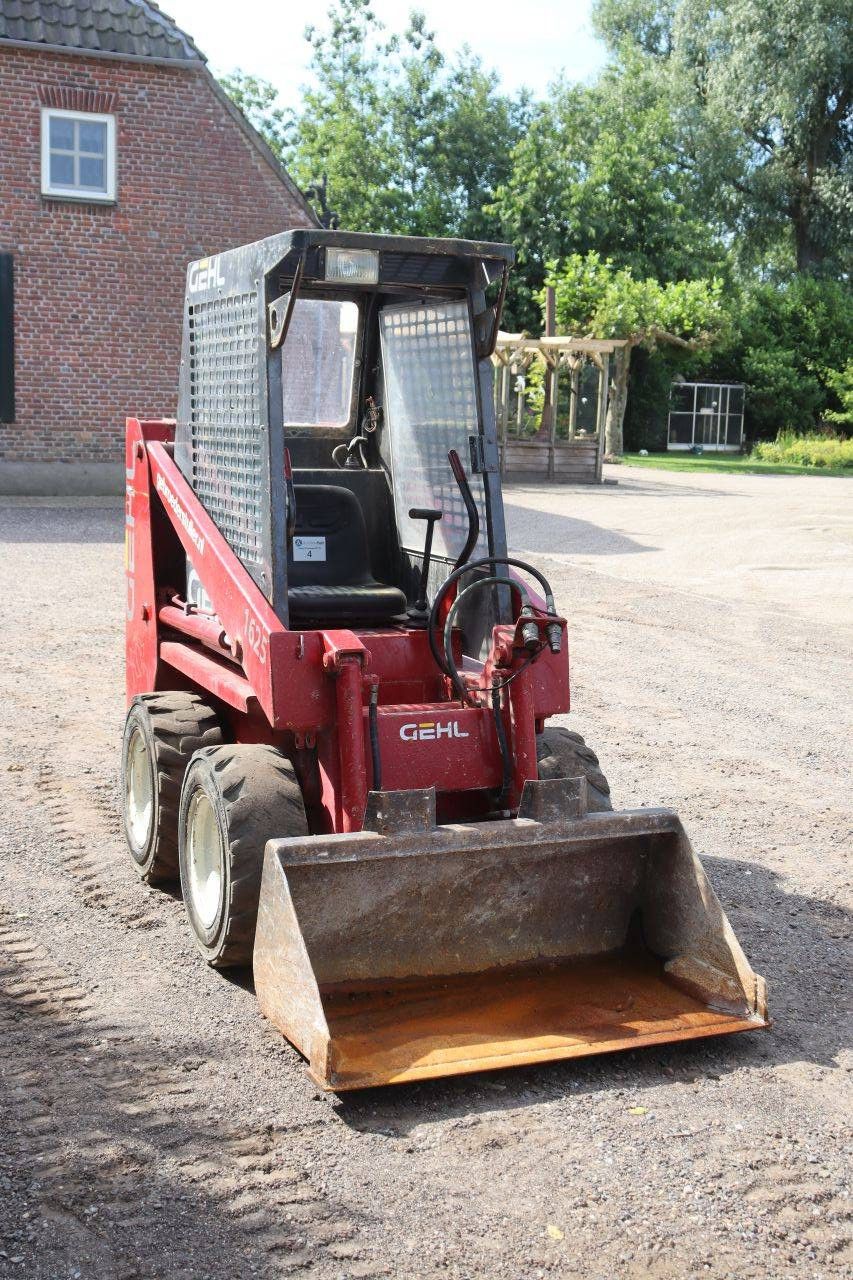 Schranklader Gehl SL1625 Diesel 2000