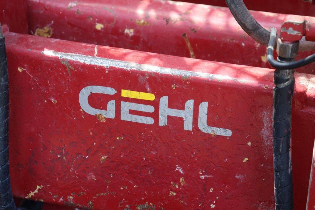 Schranklader Gehl SL1625 Diesel 2000