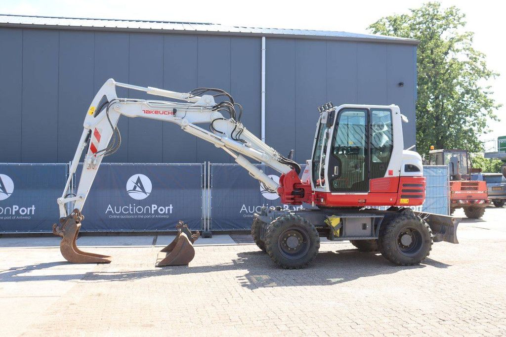 Radbagger Takeuchi TB295W Diesel 85kW 2021