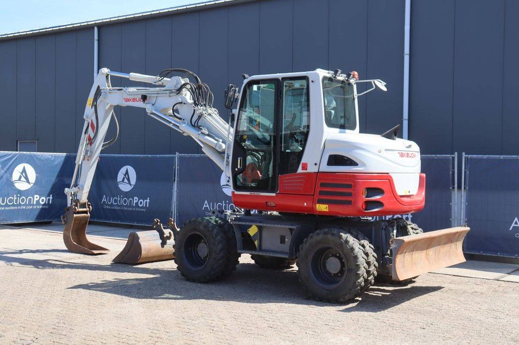 Radbagger Takeuchi TB295W Diesel 85kW 2021