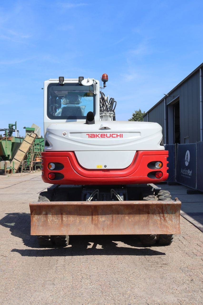 Radbagger Takeuchi TB295W Diesel 85kW 2021