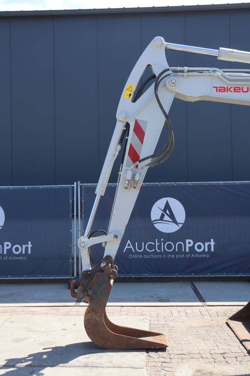 Radbagger Takeuchi TB295W Diesel 85kW 2021