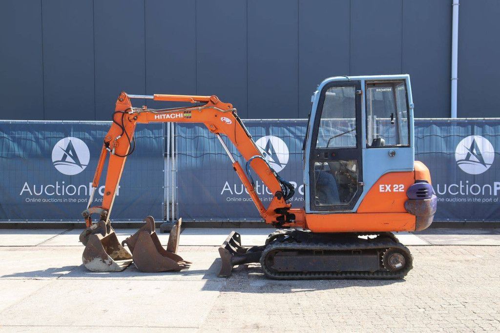 Mini excavator Hitachi EX22-2 Diesel 13.6kW 1998