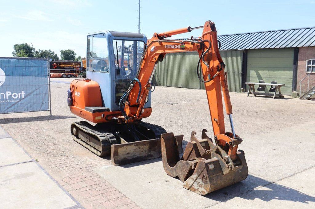 Mini excavator Hitachi EX22-2 Diesel 13.6kW 1998