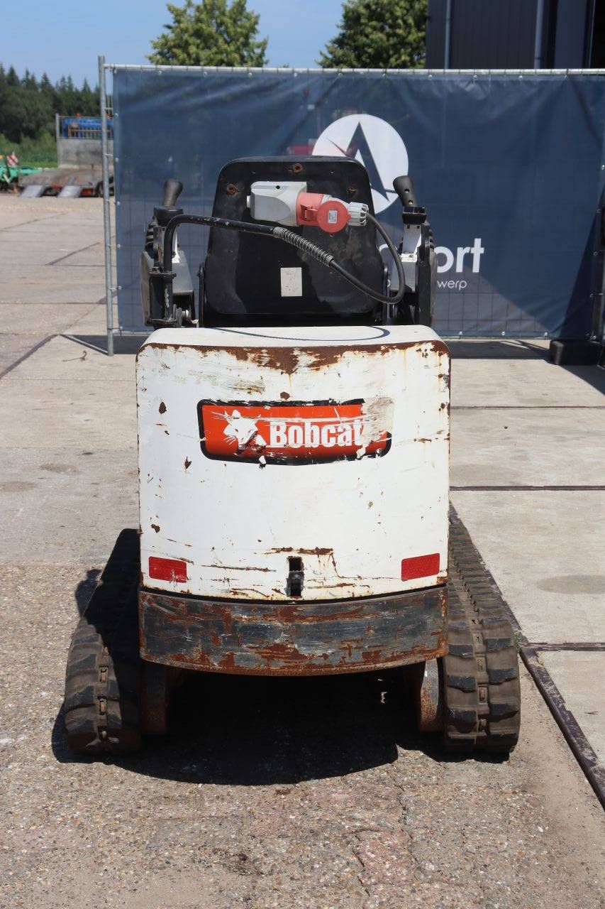 Minibagger Bobcat E10 Elektro + Diesel 7,5 kW 2015