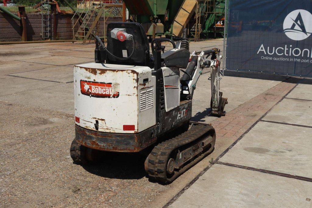 Minibagger Bobcat E10 Elektro + Diesel 7,5 kW 2015