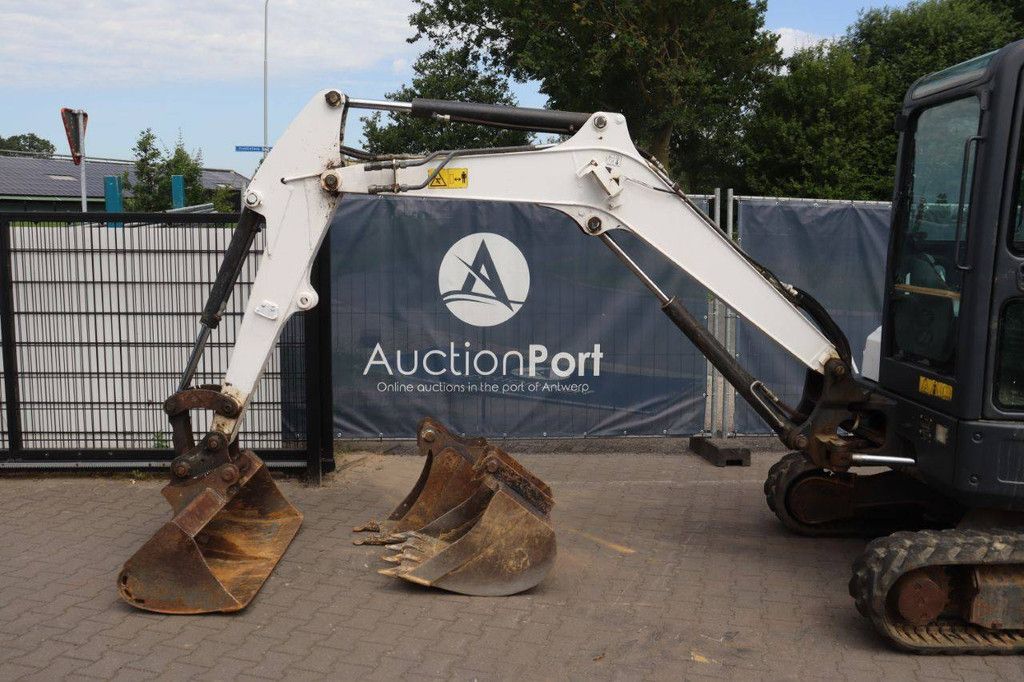 Crawler excavator Bobcat E35 Diesel 24kW 2017