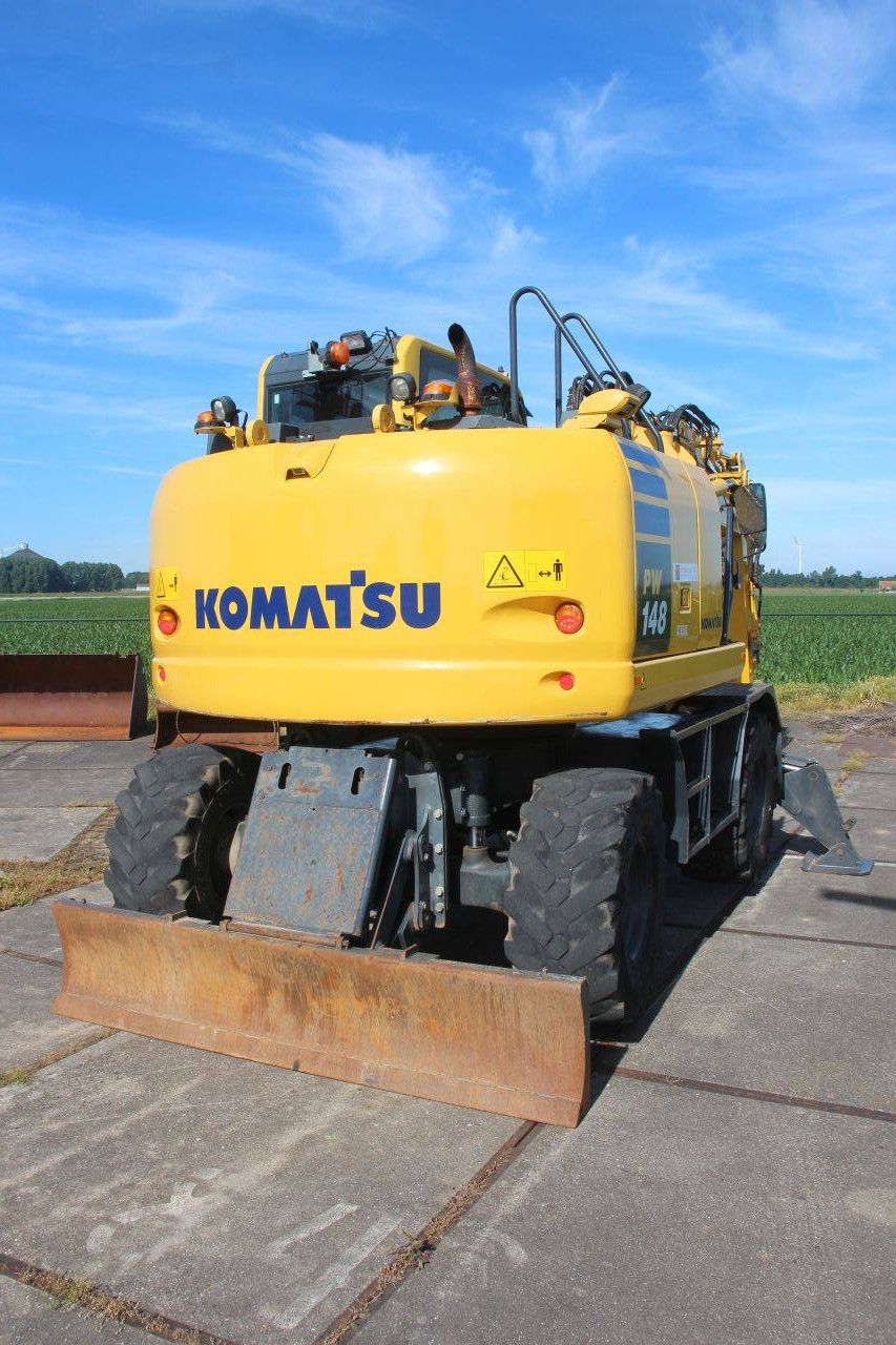 Wheel excavator Komatsu PW148-10 Diesel 90kW 2018