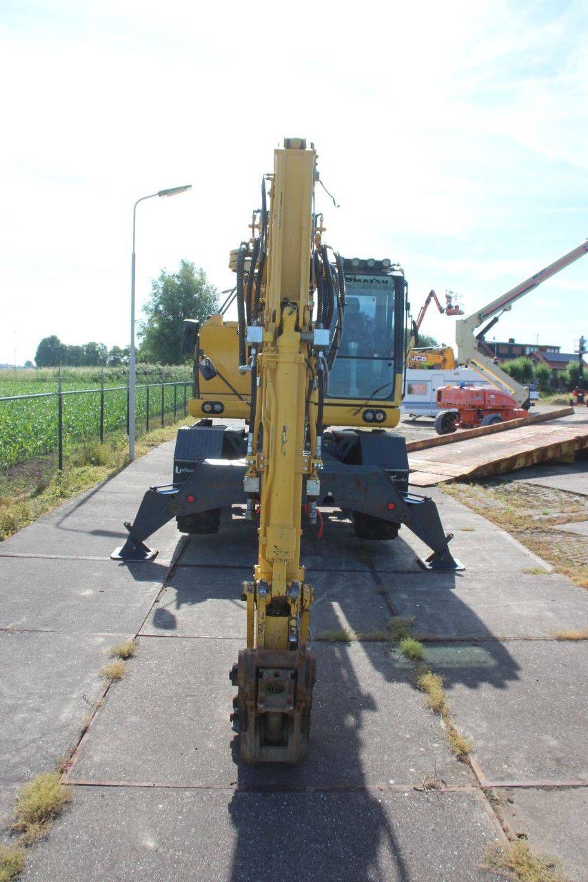 Wheel excavator Komatsu PW148-10 Diesel 90kW 2018