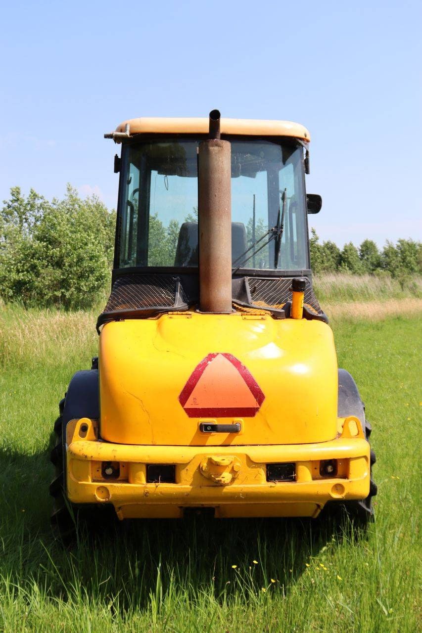 Wheel loader JCB SLP407 Diesel 57.5kW 2004