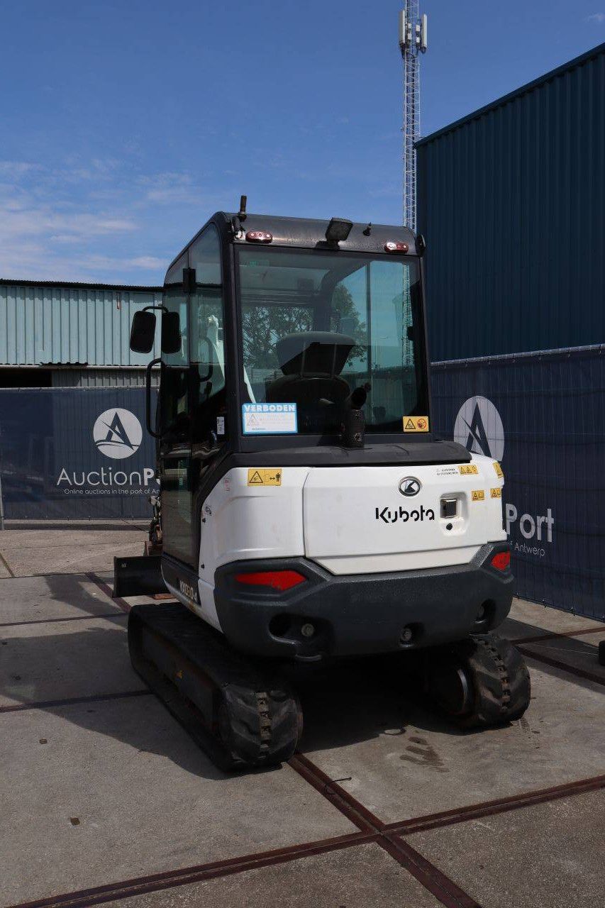 Crawler excavator Kubota KX030-4 Diesel 17.7kW 2018