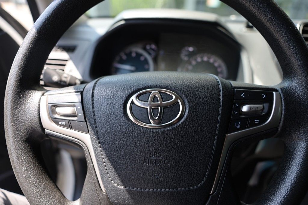 Toyota Landcruiser 150 2.8 D-4D 5DRS COMFORT A/T VAN