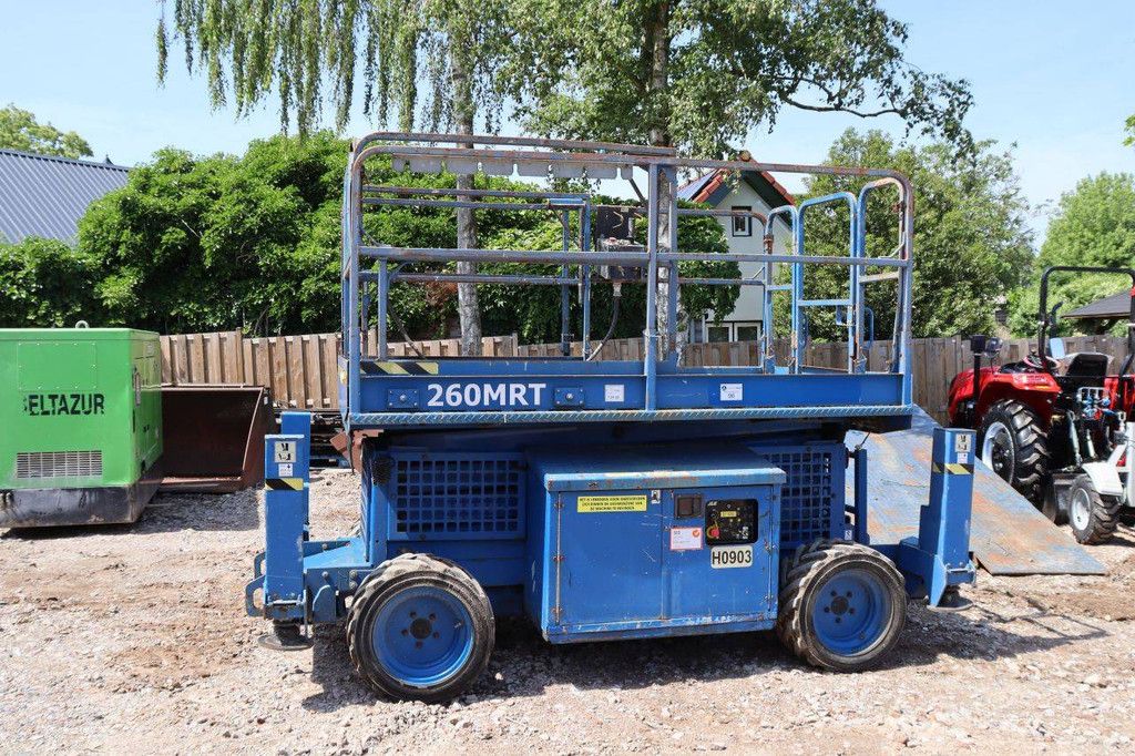 Scherenbühne JLG 260MRT Diesel 9,92 m 2008