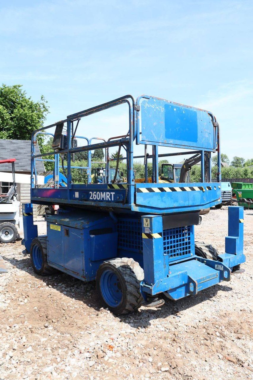 Scherenbühne JLG 260MRT Diesel 9,92 m 2008