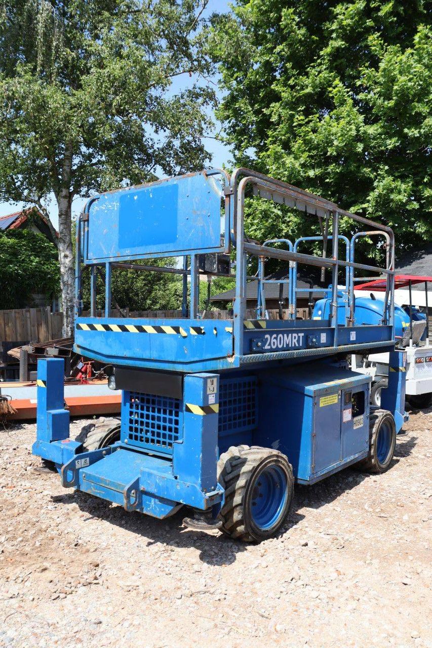 Scherenbühne JLG 260MRT Diesel 9,92 m 2008
