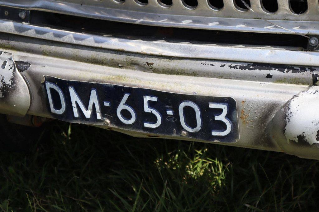 Jeep Wagoneer Petrol 1969 (Margin)