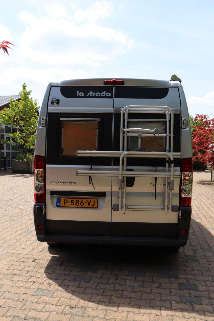 Mobilheim Camper La Strada Avanti L Diesel 120 PS 2008
