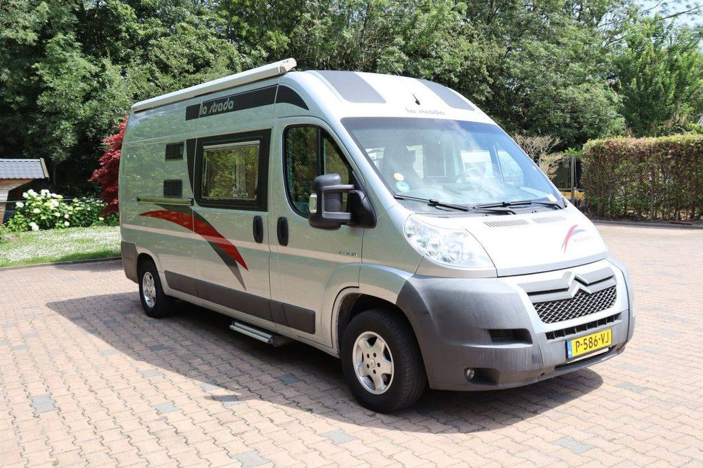 Mobilheim Camper La Strada Avanti L Diesel 120 PS 2008