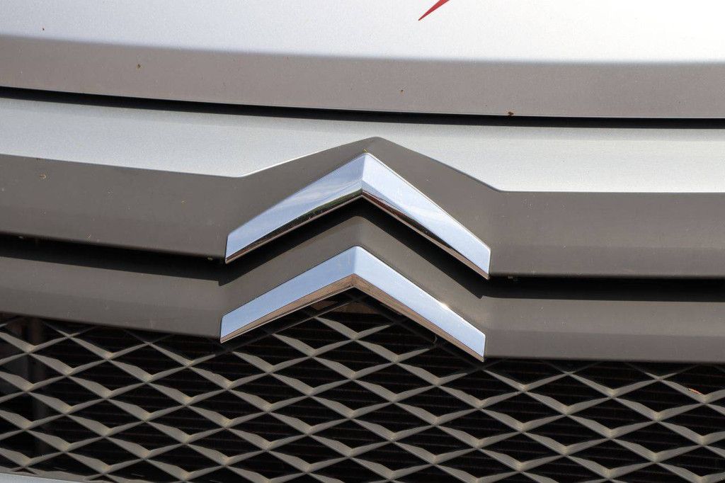 Mobilheim Camper La Strada Avanti L Diesel 120 PS 2008