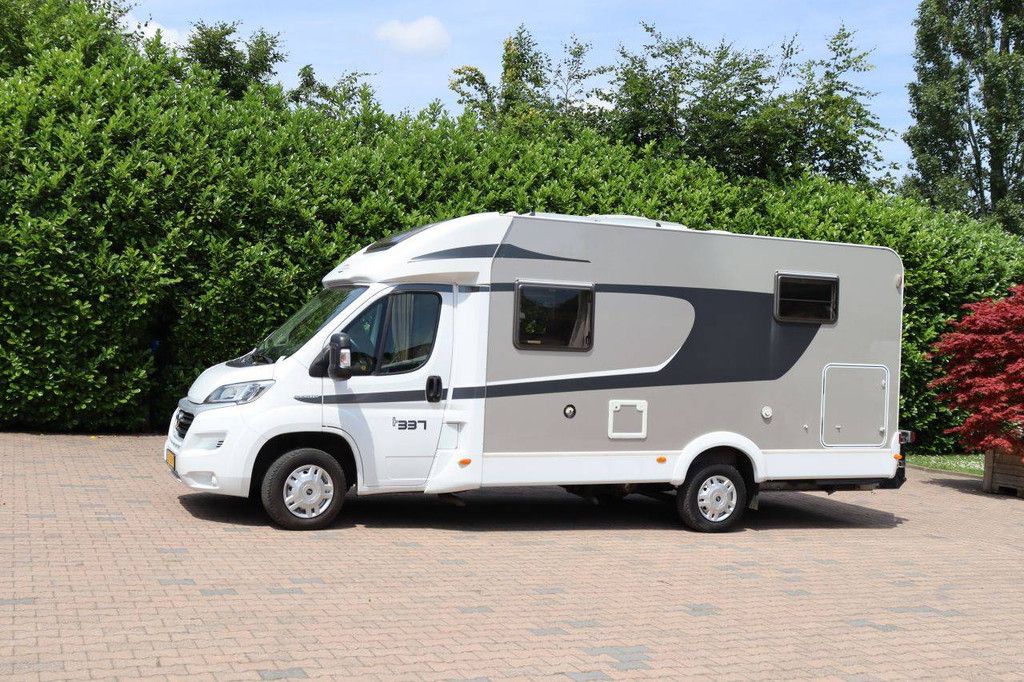 Mobilheim-Camper Capron T 337 Diesel 131pk 2015
