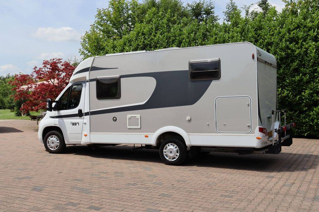 Mobilheim-Camper Capron T 337 Diesel 131pk 2015