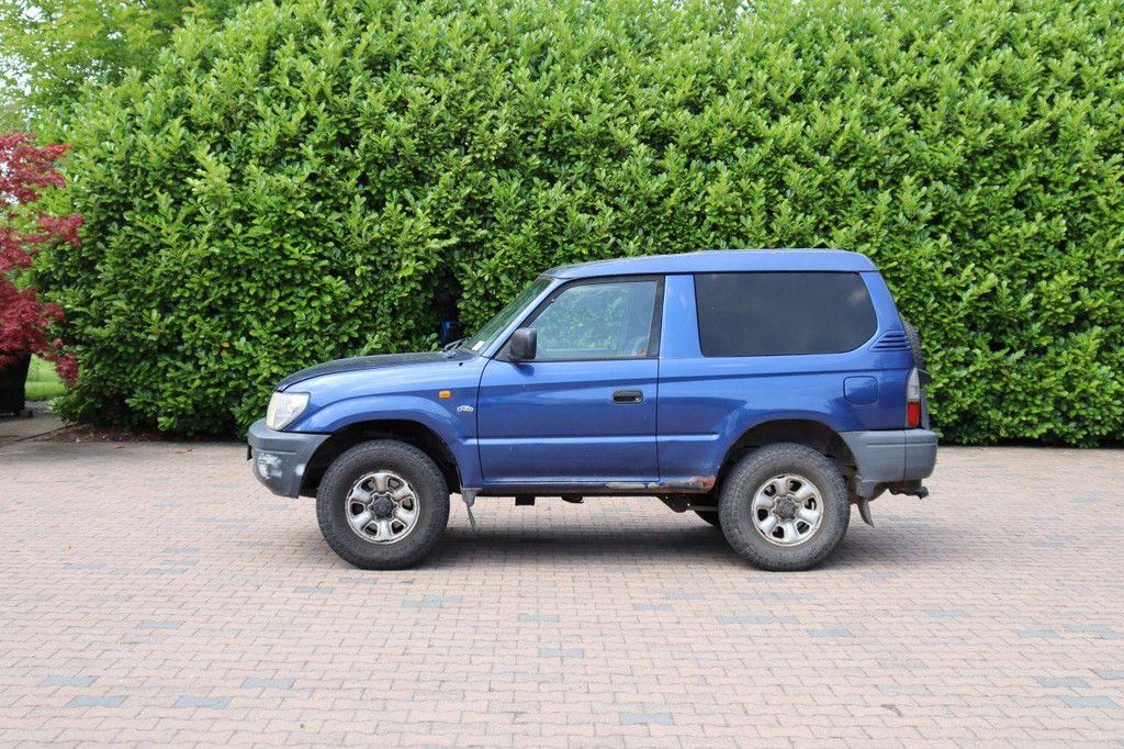 SUV Toyota Land Cruiser Diesel 163hp 2002