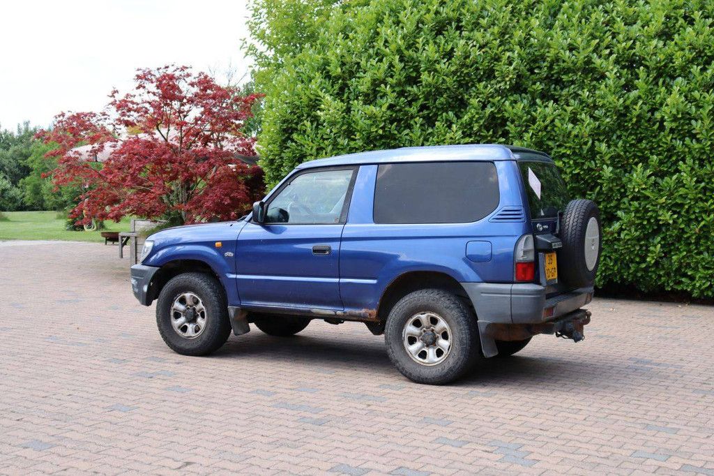 SUV Toyota Land Cruiser Diesel 163hp 2002