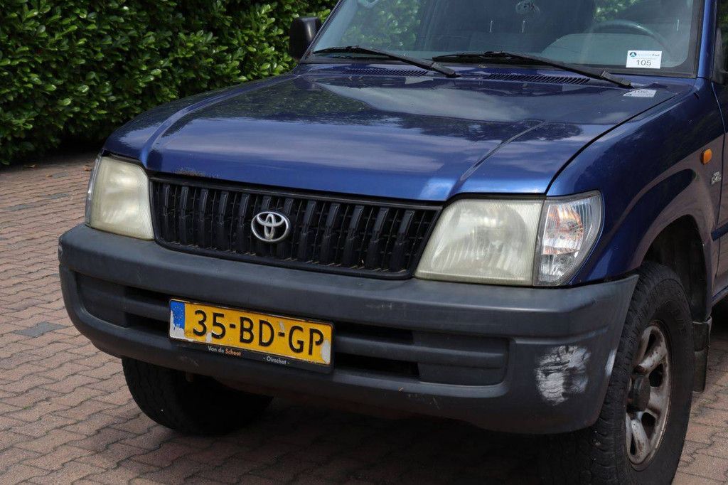SUV Toyota Land Cruiser Diesel 163hp 2002